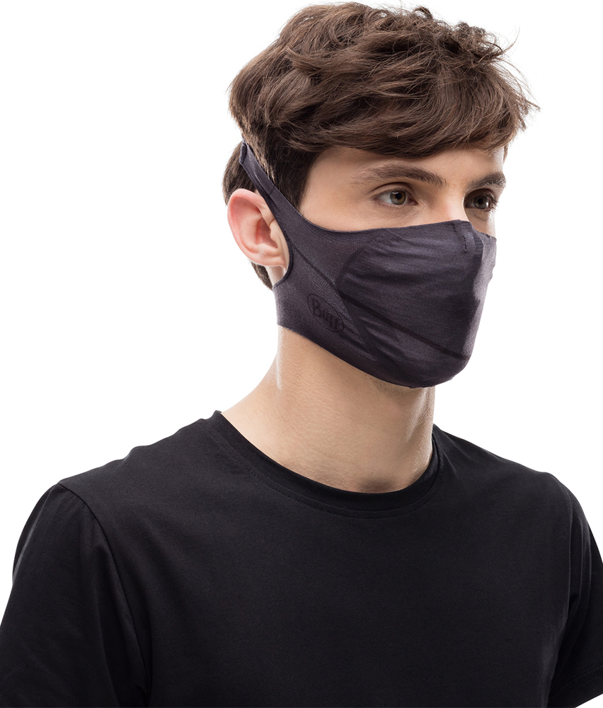 Studio photo of a BUFF® Filter Face Mask Design "Vivid Grey" Worn By A Man. Source: buff.eu